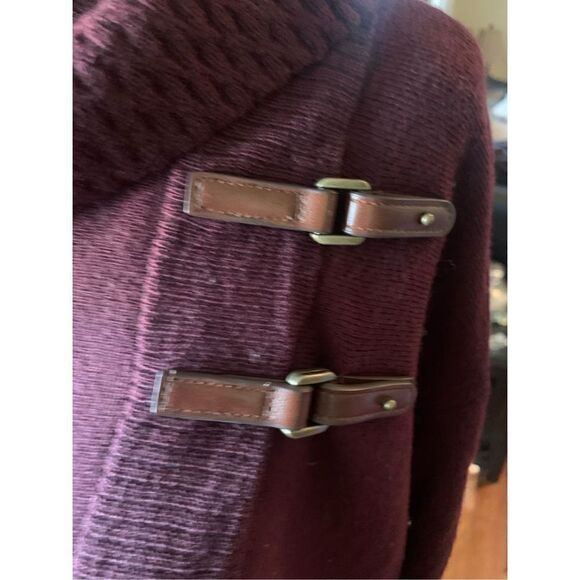 Ellen Tracy Sweater Burgundy Size small cowl Neck - Picture 4 of 7